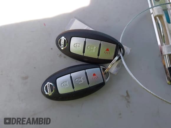 ✅ 2014 Nissan Pathfinder SL • VIN: 5N1AR2MN0EC704373 • Lot: 41375368. Wystawiony na IAAI z przebiegiem 158 784 mil. Bezpłatny archiwum sprzedaży aukcyjnych z USA i szczegółowy raport historii pojazdu na DreamBid. Zdjęcie 11.