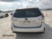 ✅ 2015 Toyota Prius Four • VIN: JTDZN3EU2FJ030481 • Lot: 89706415. Wystawiony na Copart z przebiegiem 119 607 mil. Bezpłatny archiwum sprzedaży aukcyjnych z USA i szczegółowy raport historii pojazdu na DreamBid. Zdjęcie 6.