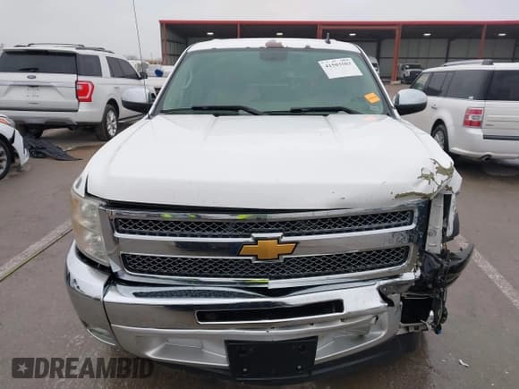 ✅ 2013 Chevrolet Silverado 1500 LT • VIN: 3GCPCSE27DG381536 • Lot: 41503503. Wystawiony na IAAI z przebiegiem 153 117 mil. Bezpłatny archiwum sprzedaży aukcyjnych z USA i szczegółowy raport historii pojazdu na DreamBid. Zdjęcie 12.
