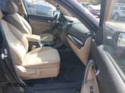 ✅ 2011 Kia Sorento EX • VIN: 5XYKUCA19BG147484 • Лот: 43350554. Опубликован ранее на IAAI с пробегом 201 329 миль. Бесплатный доступ к архиву аукционных продаж из США и подробный отчёт об истории автомобиля на DreamBid. Изображение 5.