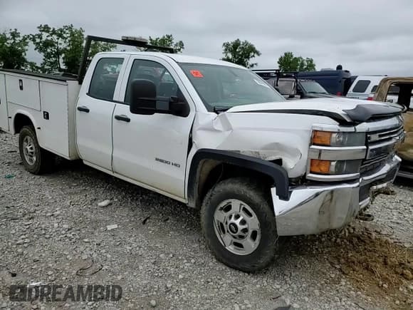 ✅ 2015 Chevrolet Silverado 2500HD Work Truck • VIN: 1GB2CUEG7FZ113594 • Lot: 58305955. Listed on Copart with 267,073 mi. Free auction sales archive from the USA and detailed vehicle history report at DreamBid. Image 13.