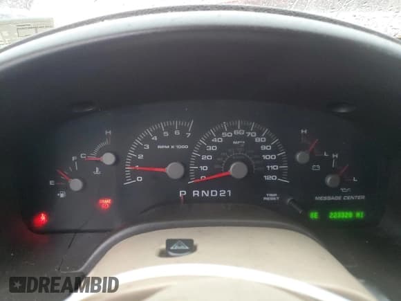 ✅ 2003 Ford Expedition Eddie Bauer • VIN: 1FMFU18L13LC41177 • Лот: 84324494. Опубликован ранее на Copart с пробегом 223 328 миль. Бесплатный доступ к архиву аукционных продаж из США и подробный отчёт об истории автомобиля на DreamBid. Изображение 9.