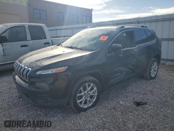 ✅ 2014 Jeep Cherokee Latitude • VIN: 1C4PJLCS2EW115312 • Lot: 92224105. Wystawiony na Copart z przebiegiem 10 232 mil. Bezpłatny archiwum sprzedaży aukcyjnych z USA i szczegółowy raport historii pojazdu na DreamBid. Zdjęcie 1.