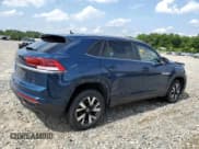 ✅ 2023 Volkswagen Atlas SE • VIN: 1V2LC2CA0PC218015 • Lot: 57940744. Listed on Copart with 18,021 mi. Free auction sales archive from the USA and detailed vehicle history report at DreamBid. Image 3.