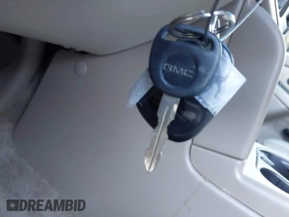 ✅ 2003 GMC Yukon XL SLT • VIN: 1GKEC16Z93J238831 • Lot: 43599031. Listed on IAAI with 289,689 mi. Free auction sales archive from the USA and detailed vehicle history report at DreamBid. Image 11.