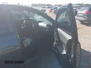 ✅ 2015 Nissan Versa S Plus • VIN: 3N1CN7AP9FL918069 • Лот: 43650519. Опубликован ранее на IAAI с пробегом 152 828 миль. Бесплатный доступ к архиву аукционных продаж из США и подробный отчёт об истории автомобиля на DreamBid. Изображение 5.