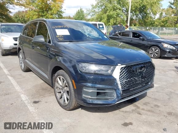 ✅ 2018 Audi Q7 Premium Plus • VIN: WA1LAAF72JD007671 • Лот: 43384593. Опубликован ранее на IAAI с пробегом 60 465 миль. Бесплатный доступ к архиву аукционных продаж из США и подробный отчёт об истории автомобиля на DreamBid. Изображение 1.