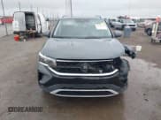 ✅ 2022 Volkswagen Taos SE • VIN: 3VVLX7B28NM002178 • Lot: 43574478. Listed on IAAI with 70,357 mi. Free auction sales archive from the USA and detailed vehicle history report at DreamBid. Image 12.