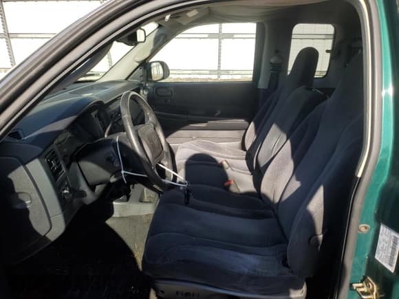 ✅ 2004 Dodge Dakota SLT • VIN: 1D7GL42N24S597352 • Lot: 85659744. Listed on Copart with 140,271 mi. Free auction sales archive from the USA and detailed vehicle history report at DreamBid. Image 7.