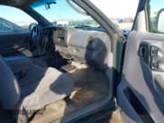 ✅ 2000 Dodge Dakota • VIN: 1B7GL22X5YS662653 • Lot: 41297493. Wystawiony na IAAI z przebiegiem 260 328 mil. Bezpłatny archiwum sprzedaży aukcyjnych z USA i szczegółowy raport historii pojazdu na DreamBid. Zdjęcie 5.