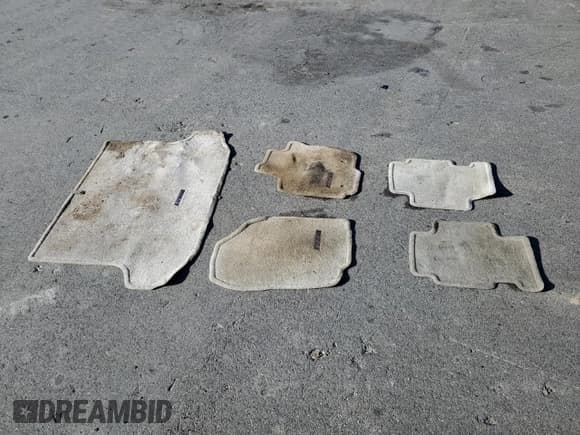 ✅ 2012 Toyota RAV4 Limited • VIN: 2T3DK4DVXCW065754 • Lot: 87243235. Listed on Copart with 230,792 mi. Free auction sales archive from the USA and detailed vehicle history report at DreamBid. Image 13.