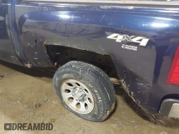 ✅ 2010 Chevrolet Silverado 1500 Work Truck • VIN: 3GCRKPEA2AG201374 • Lot: 41150792. Listed on IAAI with Not provided. Free auction sales archive from the USA and detailed vehicle history report at DreamBid. Image 6.