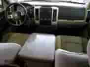 2009 Dodge 1500 SLT с VIN 1D3HV13T79S742694, выставлен на аукционе Copart как лот 76412014 с пробегом 224 110 миль миль и Списание • Salvage title. История ставок и продаж доступна на DreamBid. Изображение 8.