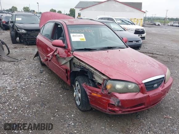 ✅ 2004 Hyundai Elantra GLS • VIN: KMHDN46D64U868602 • Lot: 40232839. Wystawiony na IAAI z przebiegiem 48 064 mil. Bezpłatny archiwum sprzedaży aukcyjnych z USA i szczegółowy raport historii pojazdu na DreamBid. Zdjęcie 1.