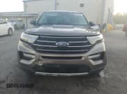 ✅ 2021 Ford Explorer XLT • VIN: 1FMSK7DHXMGA21376 • Lot: 85565535. Wystawiony na Copart z przebiegiem 94 118 mil. Bezpłatny archiwum sprzedaży aukcyjnych z USA i szczegółowy raport historii pojazdu na DreamBid. Zdjęcie 5.