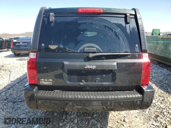 ✅ 2010 Jeep Commander Sport • VIN: 1J4RG4GK2AC132107 • Лот: 53854545. Опубликован ранее на Copart с пробегом 171 494 миль. Бесплатный доступ к архиву аукционных продаж из США и подробный отчёт об истории автомобиля на DreamBid. Изображение 6.