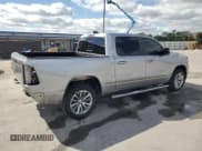 ✅ 2024 Ram 1500 Laramie • VIN: 1C6SRFJTXRN230677 • Лот: 86145715. Опубликован ранее на Copart с пробегом 26 420 миль. Бесплатный доступ к архиву аукционных продаж из США и подробный отчёт об истории автомобиля на DreamBid. Изображение 3.