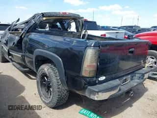 2006 Chevrolet Silverado 1500HD LT2 с VIN 1GCGC13U56F109246, выставлен на аукционе IAAI как лот 42824385 с пробегом Не указан миль и . История ставок и продаж доступна на DreamBid. Изображение 3.