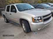 ✅ 2007 Chevrolet Avalanche LS • VIN: 3GNEC12097G194217 • Lot: 43755704. Listed on IAAI with 165,645 mi. Free auction sales archive from the USA and detailed vehicle history report at DreamBid. Image 1.