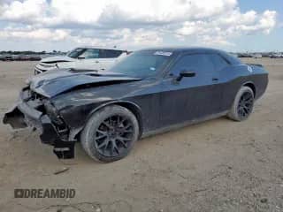 2010 Dodge Challenger SE z VIN 2B3CJ4DV8AH259969, wystawiony jako Copart lot #81485915 z przebiegiem 95 587 mil mil oraz Szkoda całkowita • Salvage title. Historia ofert i sprzedaży dostępna na DreamBid. Obrazek 1.