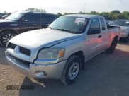 ✅ 2007 Mitsubishi Raider LS • VIN: 1Z7HC22K57S174105 • Lot: 43184368. Wystawiony na IAAI z przebiegiem 184 232 mil. Bezpłatny archiwum sprzedaży aukcyjnych z USA i szczegółowy raport historii pojazdu na DreamBid. Zdjęcie 2.