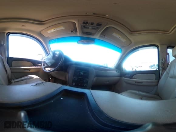 ✅ 2009 GMC Yukon SLT 4SB • VIN: 1GKFC33049R158367 • Lot: 42312248. Listed on IAAI with 220,033 mi. Free auction sales archive from the USA and detailed vehicle history report at DreamBid. Image 19.