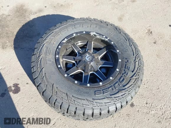 ✅ 2011 Chevrolet Silverado 2500HD LT • VIN: 1GC1KXC84BF117878 • Lot: 43551699. Wystawiony na IAAI z przebiegiem 55 157 mil. Bezpłatny archiwum sprzedaży aukcyjnych z USA i szczegółowy raport historii pojazdu na DreamBid. Zdjęcie 12.