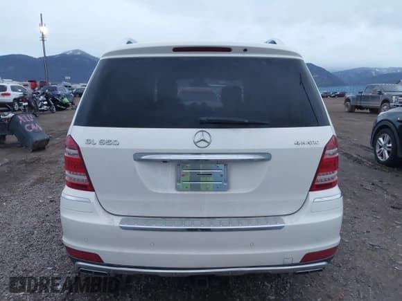 ✅ 2012 Mercedes-Benz GL 550 • VIN: 4JGBF8GE5CA766338 • Lot: 41158629. Listed on IAAI with 162,475 mi. Free auction sales archive from the USA and detailed vehicle history report at DreamBid. Image 16.
