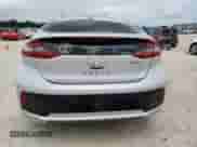 2017 Hyundai Ioniq Limited z VIN KMHC85LC5HU035917, wystawiony jako Copart lot #68335844 z przebiegiem 134 831 mil mil oraz Nie do naprawy • Non repairable. Historia ofert i sprzedaży dostępna na DreamBid. Obrazek 6.