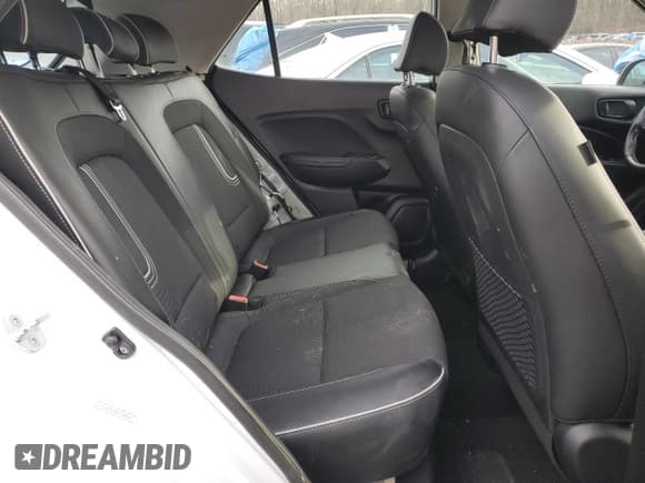 ✅ 2022 Hyundai Venue Limited • VIN: KMHRC8A36NU180604 • Lot: 84219934. Listed on Copart with 39,064 mi. Free auction sales archive from the USA and detailed vehicle history report at DreamBid. Image 11.