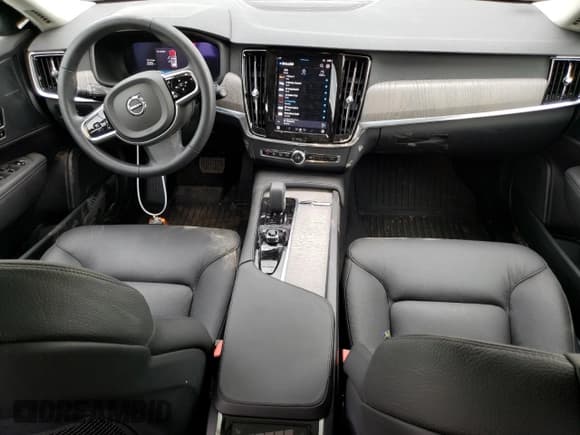✅ 2024 Volvo V90 Plus • VIN: YV4062NY9R1190412 • Лот: 75698404. Опубликован ранее на Copart с пробегом 19 504 миль. Бесплатный доступ к архиву аукционных продаж из США и подробный отчёт об истории автомобиля на DreamBid. Изображение 8.