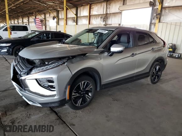✅ 2024 Mitsubishi Eclipse Cross SE • VIN: JA4ATWAA9RZ070542 • Lot: 59389295. Listed on Copart with 17,636 mi. Free auction sales archive from the USA and detailed vehicle history report at DreamBid. Image 1.