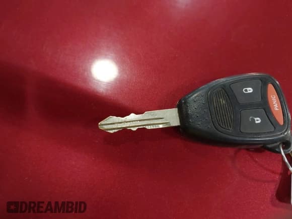 ✅ 2006 Dodge Magnum R/T • VIN: 2D4GZ57246H439329 • Lot: 41639205. Wystawiony na IAAI z przebiegiem 213 346 mil. Bezpłatny archiwum sprzedaży aukcyjnych z USA i szczegółowy raport historii pojazdu na DreamBid. Zdjęcie 11.