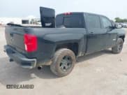 ✅ 2017 Chevrolet Silverado 1500 LTZ • VIN: 3GCUKSEC0HG493597 • Lot: 43140903. Wystawiony na IAAI z przebiegiem 91 051 mil. Bezpłatny archiwum sprzedaży aukcyjnych z USA i szczegółowy raport historii pojazdu na DreamBid. Zdjęcie 4.