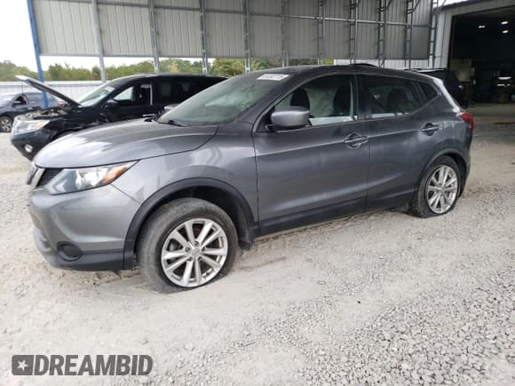 ✅ 2018 Nissan Rogue S • VIN: JN1BJ1CR3JW282061 • Lot: 81282715. Wystawiony na Copart z przebiegiem 119 671 mil. Bezpłatny archiwum sprzedaży aukcyjnych z USA i szczegółowy raport historii pojazdu na DreamBid. Zdjęcie 1.