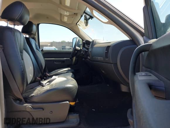 ✅ 2012 Chevrolet Silverado 2500HD LT • VIN: 1GC1KXC81CF222833 • Лот: 42322440. Опубликован ранее на IAAI с пробегом 218 076 миль. Бесплатный доступ к архиву аукционных продаж из США и подробный отчёт об истории автомобиля на DreamBid. Изображение 5.