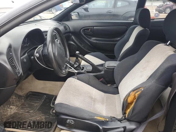 ✅ 1994 Toyota Celica ST • VIN: JT2AT00N8R0007436 • Lot: 66659685. Wystawiony na Copart z przebiegiem 299 279 mil. Bezpłatny archiwum sprzedaży aukcyjnych z USA i szczegółowy raport historii pojazdu na DreamBid. Zdjęcie 7.