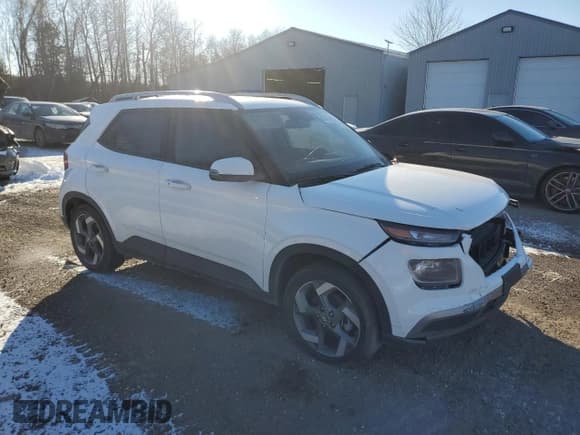 ✅ 2024 Hyundai Venue SEL • VIN: KMHRC8A39RU290214 • Lot: 82413604. Listed on Copart with 52,988 mi. Free auction sales archive from the USA and detailed vehicle history report at DreamBid. Image 4.