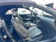 ✅ 2020 Ford Mustang EcoBoost Premium • VIN: 1FATP8UH3L5131878 • Лот: 96313915. Опубликован ранее на Copart с пробегом 92 847 миль. Бесплатный доступ к архиву аукционных продаж из США и подробный отчёт об истории автомобиля на DreamBid. Изображение 5.