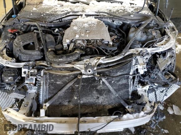 ✅ 2023 Audi S8 • VIN: WAULSAF8XPN002083 • Лот: 87936475. Опубликован ранее на Copart с пробегом Не указан. Бесплатный доступ к архиву аукционных продаж из США и подробный отчёт об истории автомобиля на DreamBid. Изображение 12.