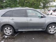 ✅ 2007 Acura MDX • VIN: 2HNYD28267H510636 • Lot: 42757180. Wystawiony na IAAI z przebiegiem 126 007 mil. Bezpłatny archiwum sprzedaży aukcyjnych z USA i szczegółowy raport historii pojazdu na DreamBid. Zdjęcie 13.