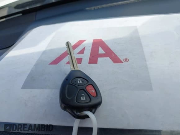 ✅ 2011 Toyota 4Runner SR5 • VIN: JTEZU5JR8B5014235 • Lot: 43434569. Wystawiony na IAAI z przebiegiem 213 016 mil. Bezpłatny archiwum sprzedaży aukcyjnych z USA i szczegółowy raport historii pojazdu na DreamBid. Zdjęcie 11.