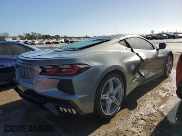 2023 Chevrolet Corvette 1LT с VIN 1G1YA2D46P5126586, выставлен на аукционе Copart как лот 74705474 с пробегом 3 408 миль миль и На запчасти • Non repairable. История ставок и продаж доступна на DreamBid. Изображение 3.