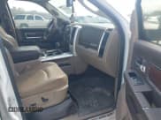 ✅ 2010 Dodge 1500 SLT • VIN: 1D7RB1GT8AS127064 • Lot: 41790917. Wystawiony na IAAI z przebiegiem 280 000 mil. Bezpłatny archiwum sprzedaży aukcyjnych z USA i szczegółowy raport historii pojazdu na DreamBid. Zdjęcie 5.