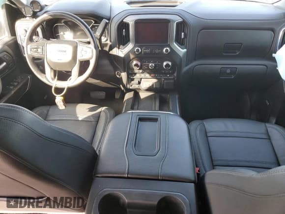 ✅ 2021 GMC Sierra 3500HD Denali • VIN: 1GT49WEY2MF108826 • Лот: 52396285. Опубликован ранее на Copart с пробегом 40 469 миль. Бесплатный доступ к архиву аукционных продаж из США и подробный отчёт об истории автомобиля на DreamBid. Изображение 8.