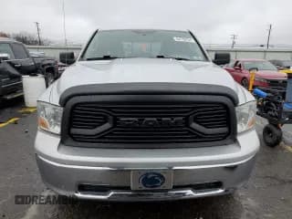 ✅ 2010 Dodge 1500 ST • VIN: 1D7RV1GP5AS260469 • Lot: 84799704. Wystawiony na Copart z przebiegiem 101 860 mil. Bezpłatny archiwum sprzedaży aukcyjnych z USA i szczegółowy raport historii pojazdu na DreamBid. Zdjęcie 5.