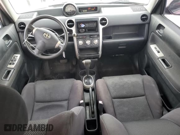 ✅ 2005 Scion xB • VIN: JTLKT324250174150 • Лот: 91933975. Опубликован ранее на Copart с пробегом 273 273 миль. Бесплатный доступ к архиву аукционных продаж из США и подробный отчёт об истории автомобиля на DreamBid. Изображение 8.