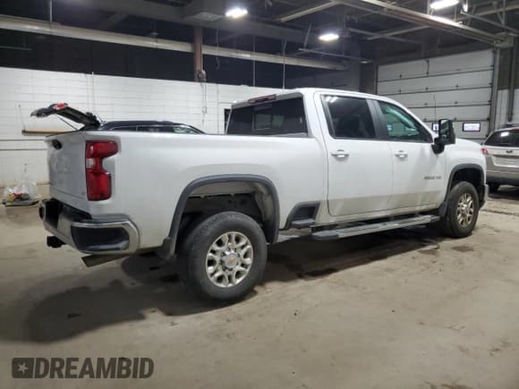 ✅ 2024 Chevrolet Silverado 2500HD LT • VIN: 2GC4YNE79R1209154 • Лот: 86667975. Опубликован ранее на Copart с пробегом 64 974 миль. Бесплатный доступ к архиву аукционных продаж из США и подробный отчёт об истории автомобиля на DreamBid. Изображение 3.
