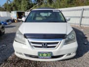✅ 2006 Honda Odyssey Touring • VIN: 5FNRL38876B109379 • Lot: 93182645. Wystawiony na Copart z przebiegiem 126 325 mil. Bezpłatny archiwum sprzedaży aukcyjnych z USA i szczegółowy raport historii pojazdu na DreamBid. Zdjęcie 5.
