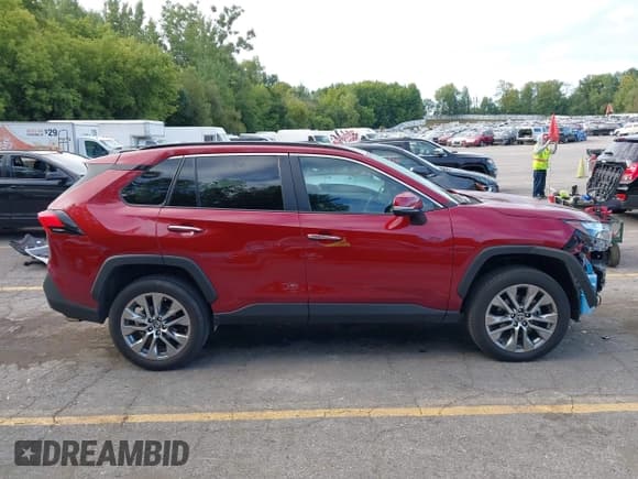 ✅ 2023 Toyota RAV4 Limited • VIN: 2T3N1RFV0PW337445 • Лот: 43107817. Опубликован ранее на IAAI с пробегом 16 025 миль. Бесплатный доступ к архиву аукционных продаж из США и подробный отчёт об истории автомобиля на DreamBid. Изображение 14.